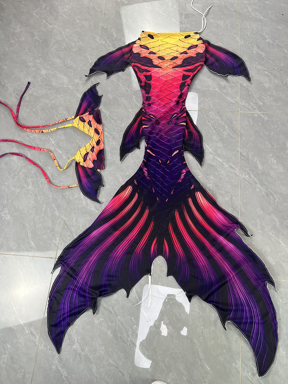 Original Color Mermaid Tail Me - Aquarium & Marine Museum review and price